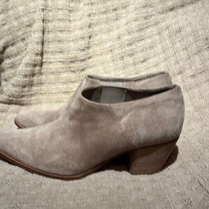 Vince tan suede ankle booties